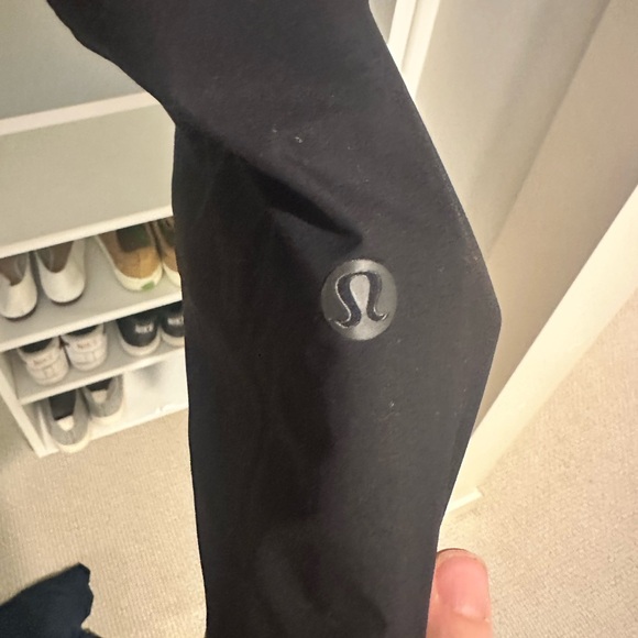 Lululemon rain rebel jacket - Picture 2 of 4